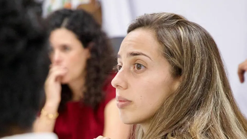 secretaria-comunicacion-morena-cuestiona-autenticidad_63_0_1074_678