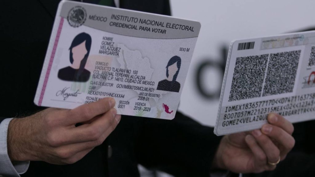 cuartoscuro-credencial-145937
